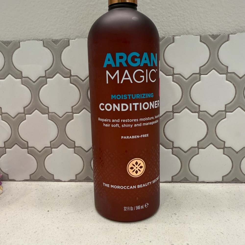 Moisturizing Conditioner - Brown